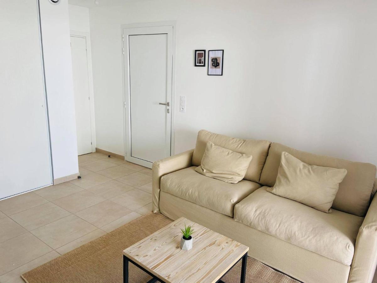 Residence Marina Di Bravone Linguizzetta Exterior photo